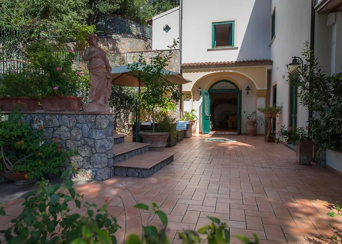 Villa Delle Meraviglie